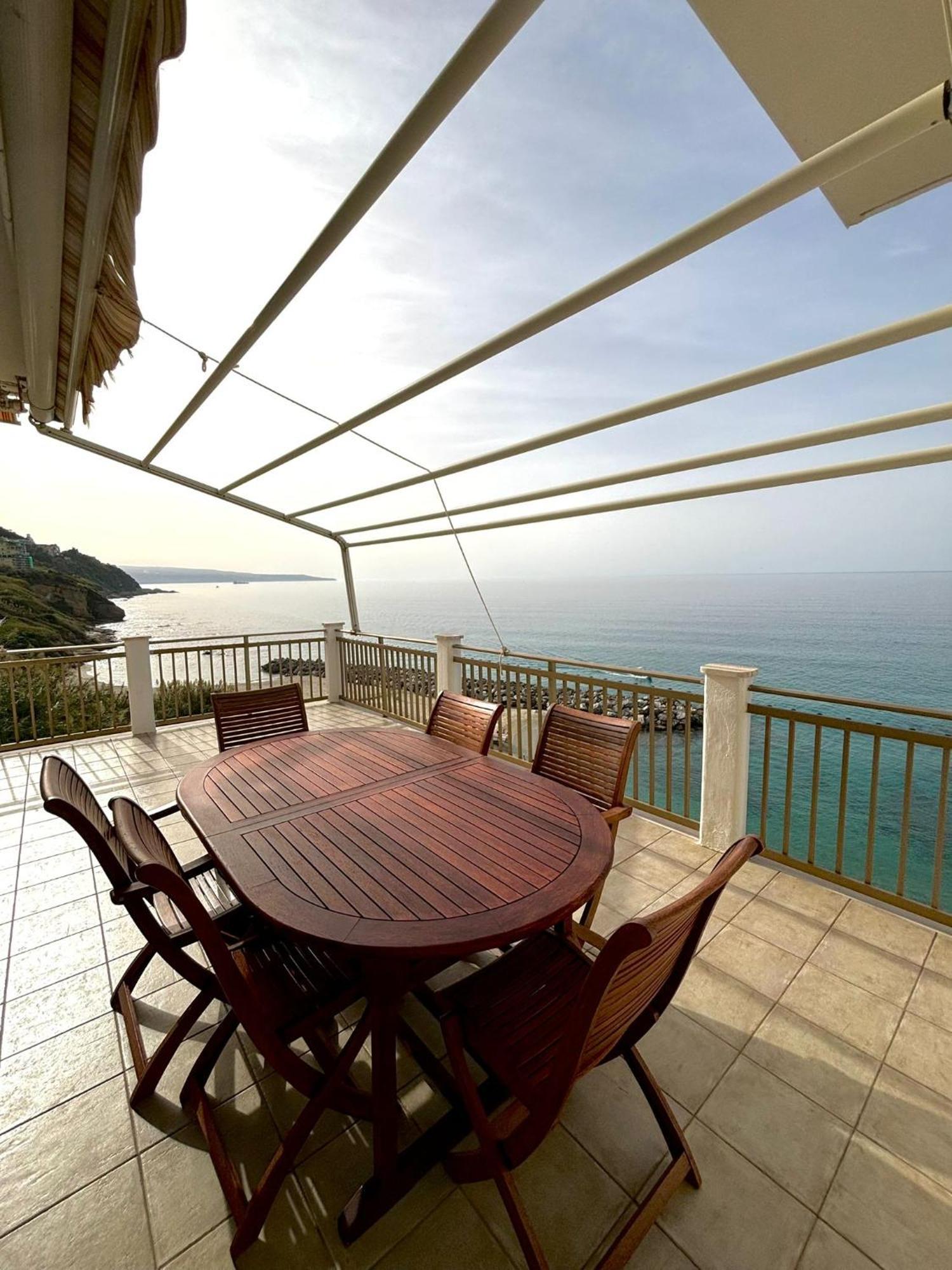 Terrazza Sul Mare Leilighet Pizzo  Eksteriør bilde
